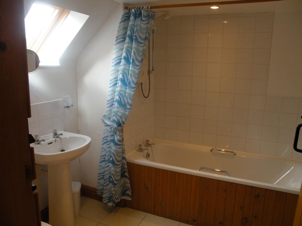 Mchugh And Loudon Cottages Saint Catherines Ngoại thất bức ảnh